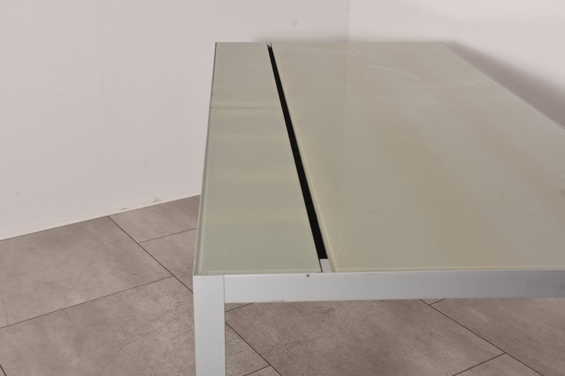 MDF Design Italia Glasschreibtisch, 170x80 cm, Gestell Aluminium, gebraucht 