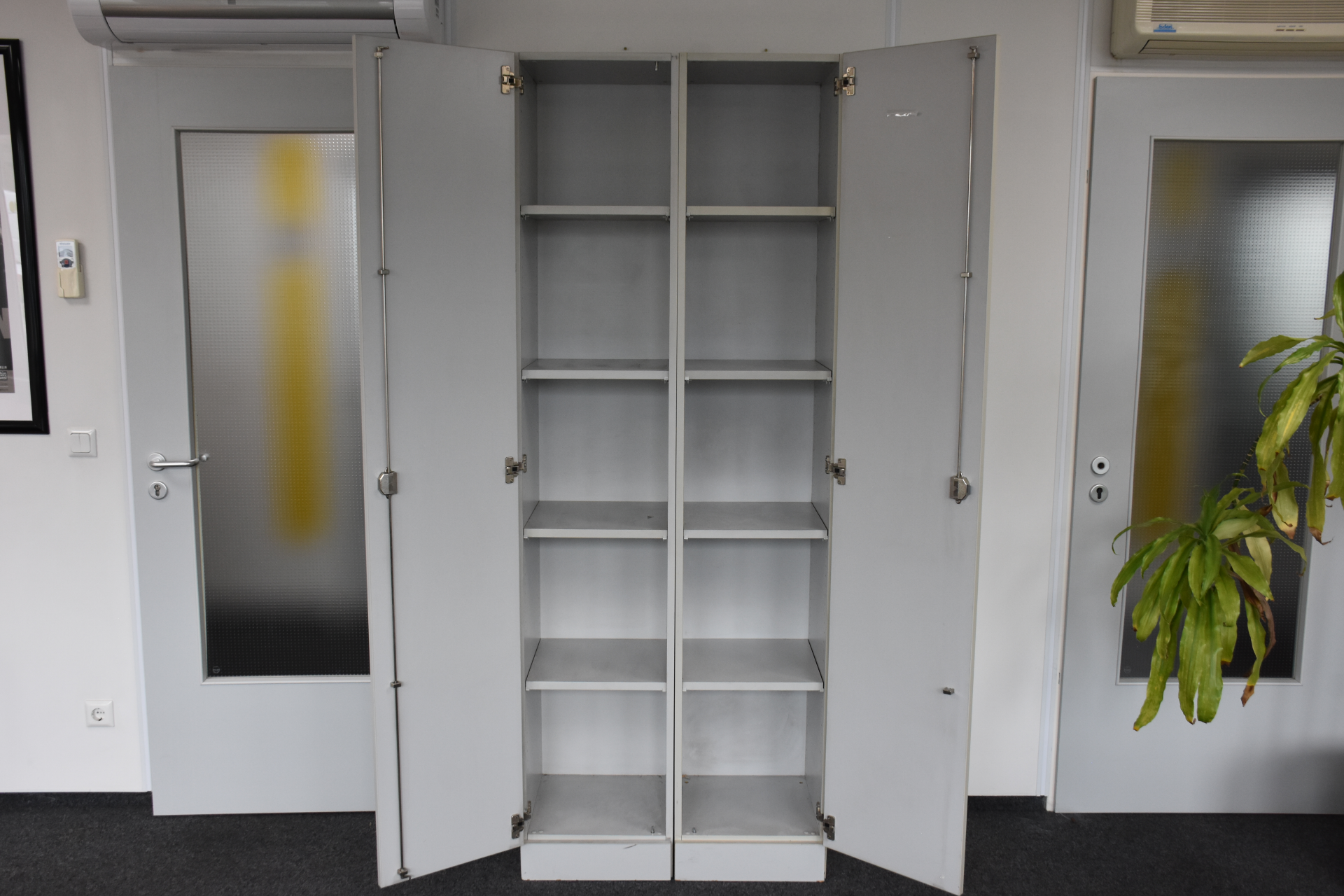 Aktenschrank, 5 OH Breite 80 cm, lichtgrau, gebraucht 