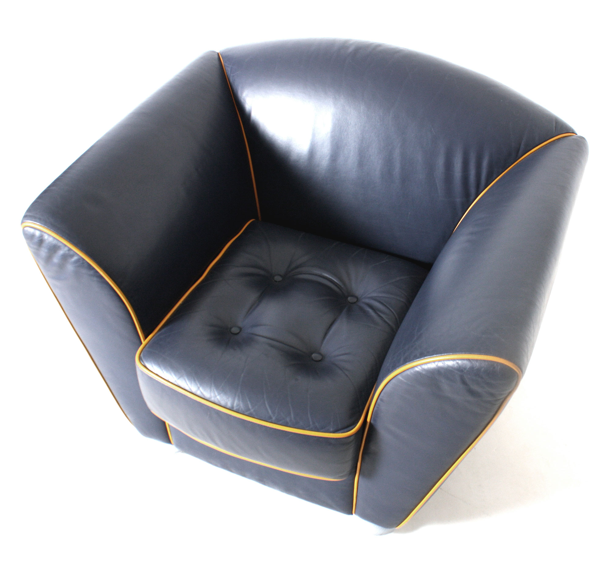 Leder-Sessel, 2er-Set, dunkelblau, gelbe Kontrastnaht, gebrauchte Büromöbel