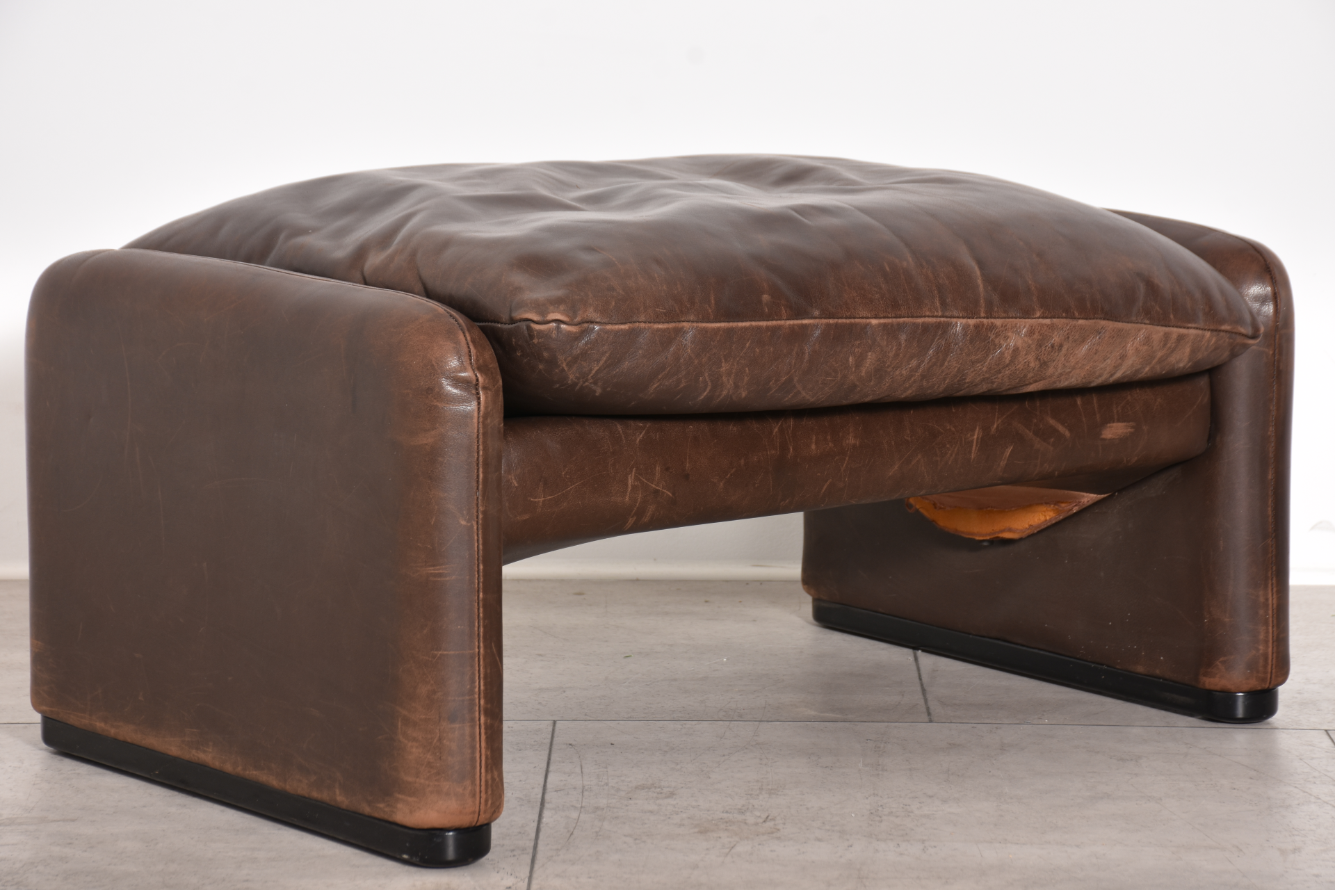 Cassina Italy Hocker Leder braun, gebraucht  