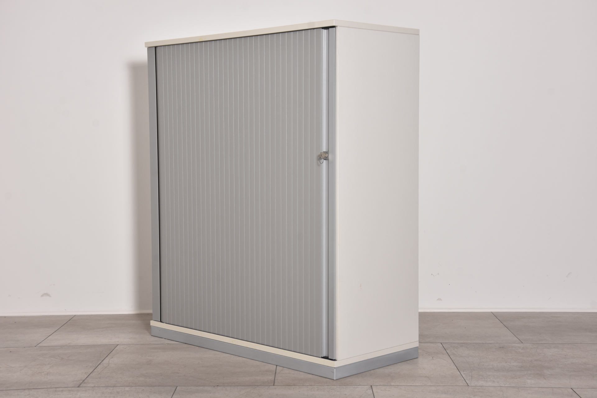 Steelcase Sideboard 3OH B 100 x H 115 x T 43,5 cm, gebraucht  