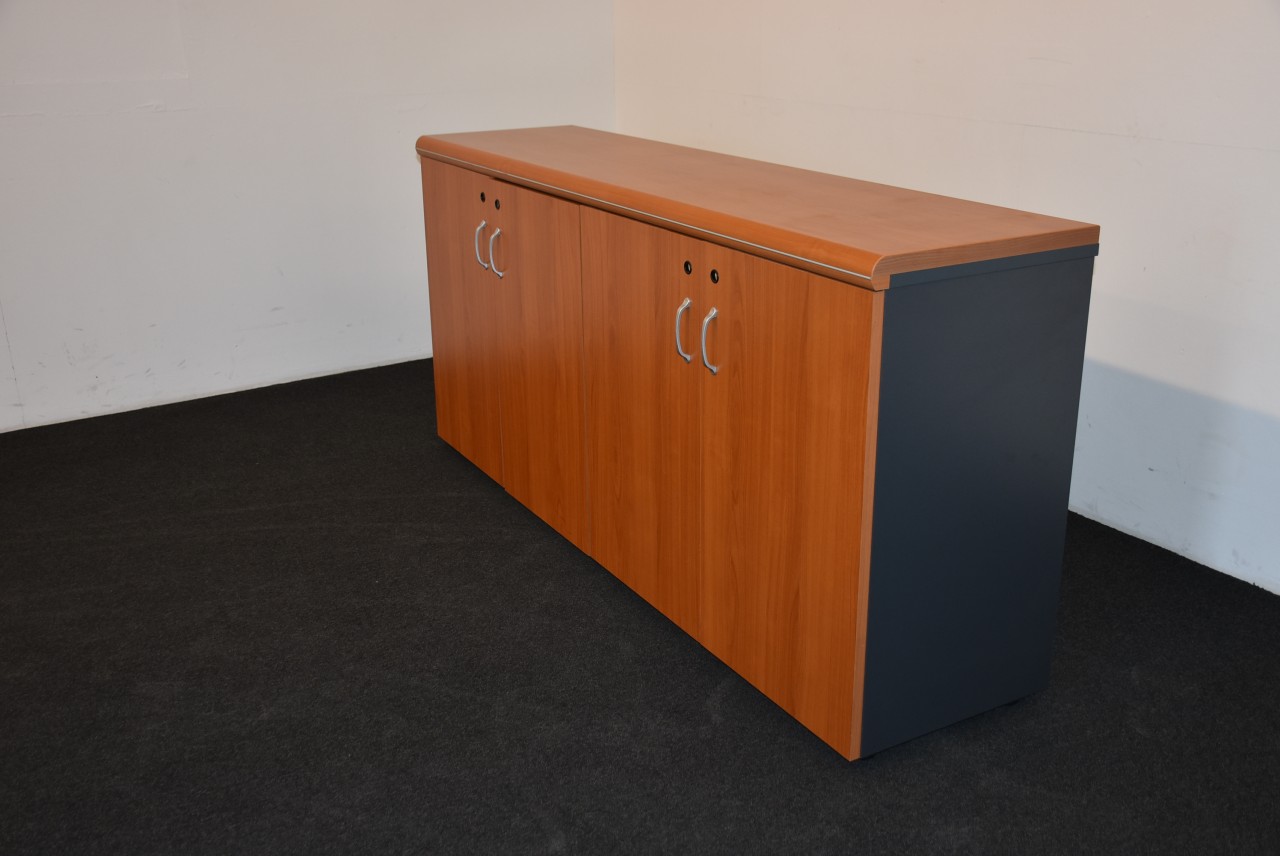 Sideboard 2 OH Kirsche, gebraucht